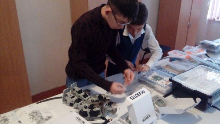 Робототехника курсы бойынша оқушылар арасындағы сыныптан тыс іс-шара
